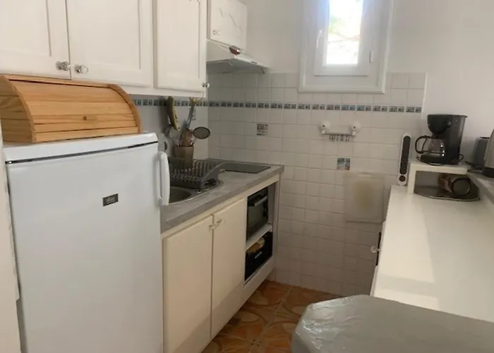 Appartement T2 Lumineux Avec Balcon, Proche Des Thermes - Fr-1-503-144 Balaruc-les-Bains